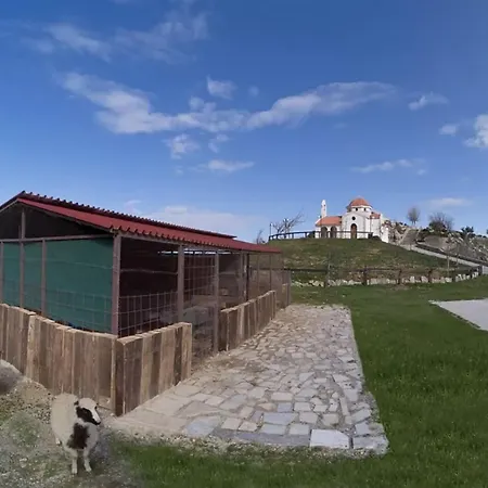 Delina Mountain 4*
